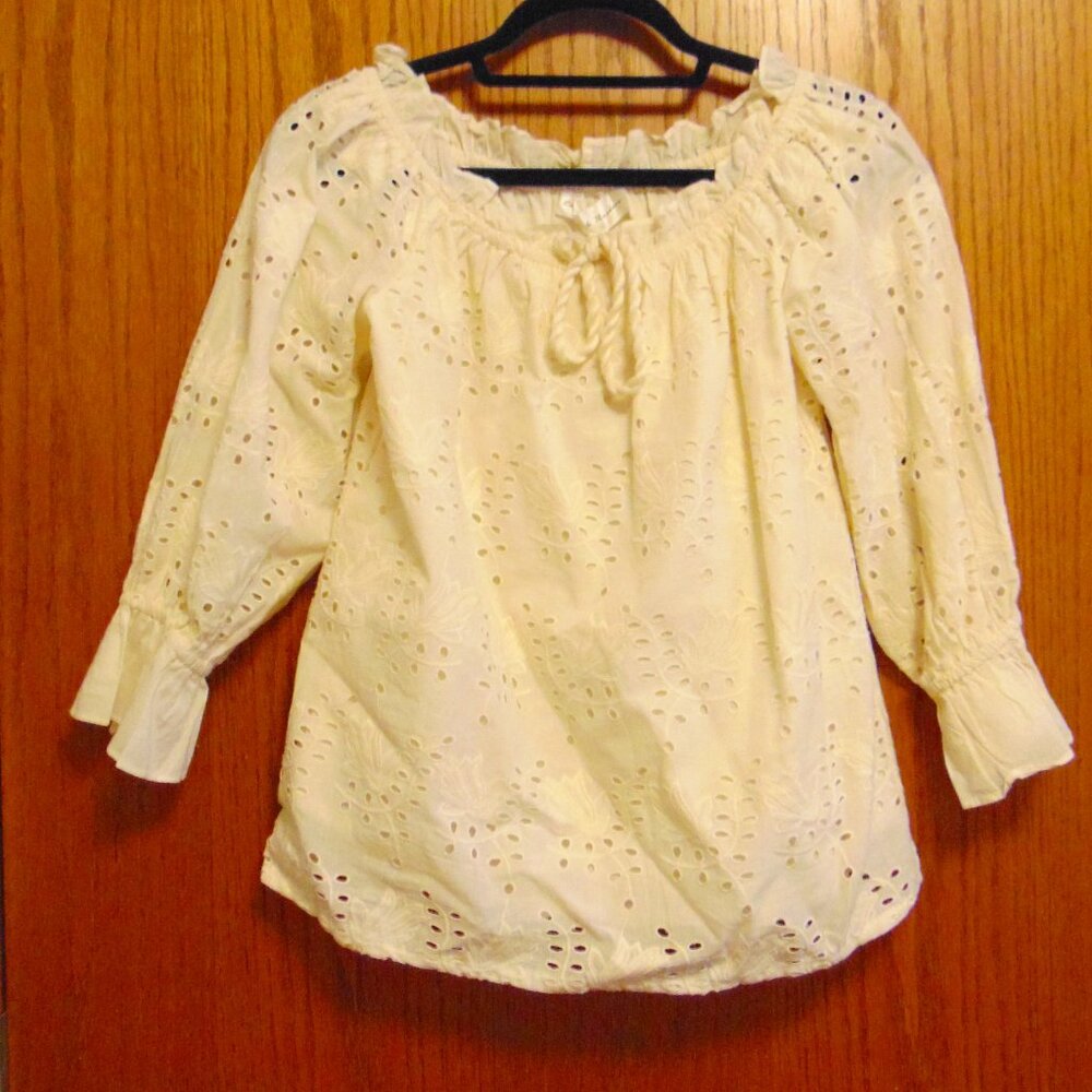 Chelsea & Theodora Off-The-Shoulder Cotton Eyelet Pullover Shirt S NWT